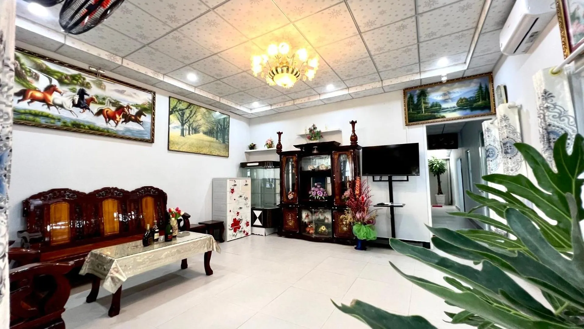 펜션 Green Jungle Homestay - Phu Hop Gia Dinh Tu 10 - 15 Nguoi Lon & 5 Tre Em - Bai Dau Xe O To, San Bbq - Mien Phi Su Dung Dich Vu Ho Boi Cach Homestay 3 Phut Di Bo - 7 Phut Di Bo Den Bien - 5 Phut Den Cho Hai San Phu Thuy 판티엣