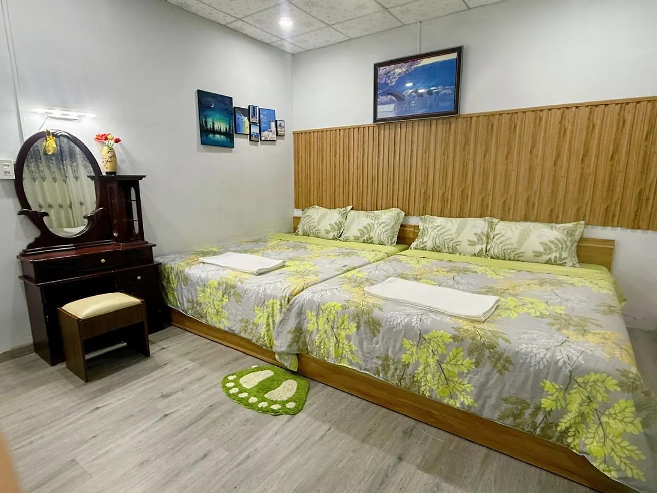 Green Jungle Homestay - Phu Hop Gia Dinh Tu 10 - 15 Nguoi Lon & 5 Tre Em - Bai Dau Xe O To, San Bbq - Mien Phi Su Dung Dich Vu Ho Boi Cach Homestay 3 Phut Di Bo - 7 Phut Di Bo Den Bien - 5 Phut Den Cho Hai San Phu Thuy 판티엣 0*,